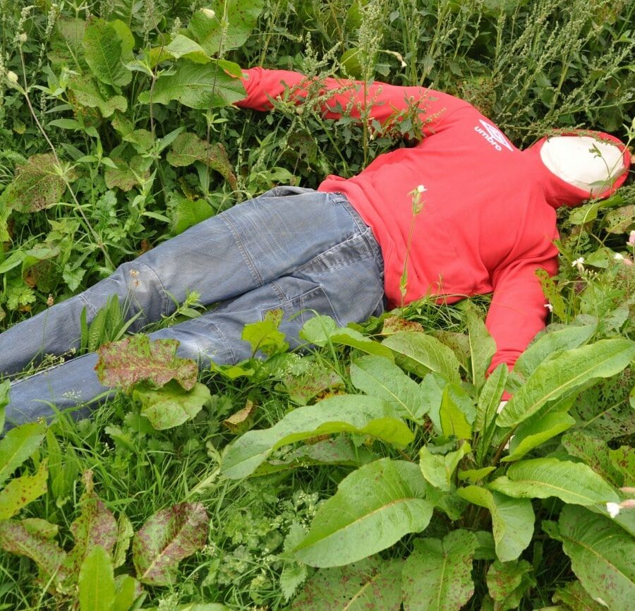 mannequin victime en masse Ruth Lee Hydrotop