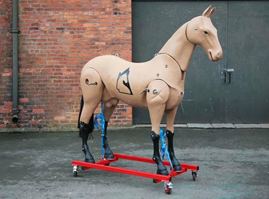 Chariot de transport mannequin cheval Resquip MK6